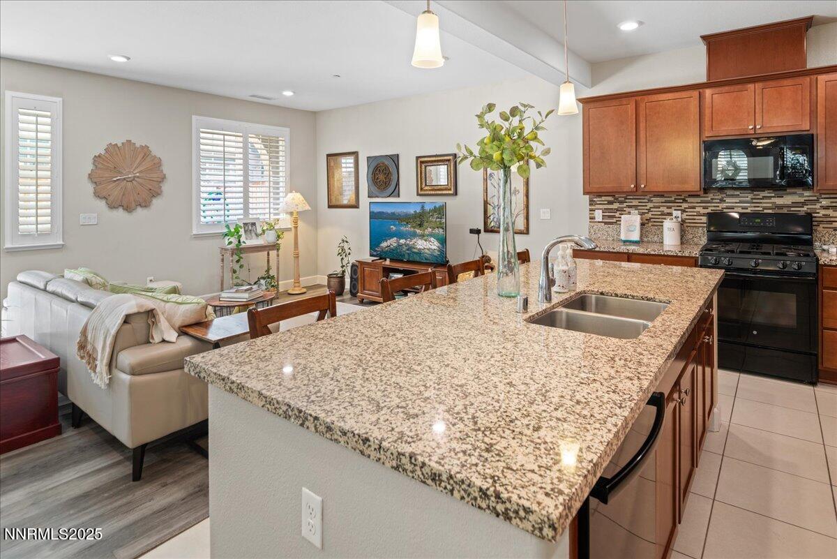 2021 Wind Ranch Road, Unit C Reno, NV 89521 - Photo 10 of 43 10-DSC_8228