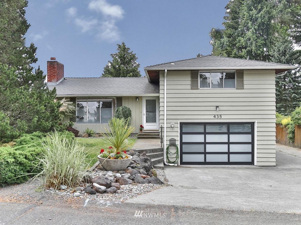 435 Southwest 127th Street Seattle, WA 98146 - Photo 1 of 25 Gallery Image 1