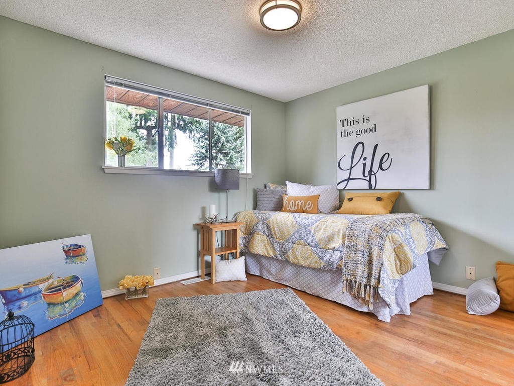 435 Southwest 127th Street Seattle, WA 98146 - Photo 11 of 25 Gallery Image 11