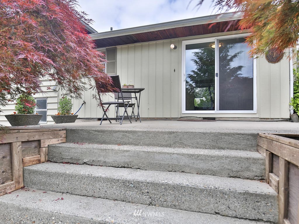 435 Southwest 127th Street Seattle, WA 98146 - Photo 19 of 25 Gallery Image 19
