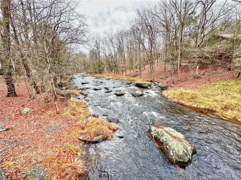 6467 Decker Road Bushkill, PA 18324 - Photo 33 of 35