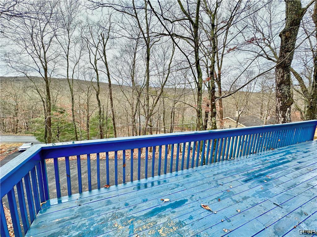6467 Decker Road Bushkill, PA 18324 - Photo 5 of 35