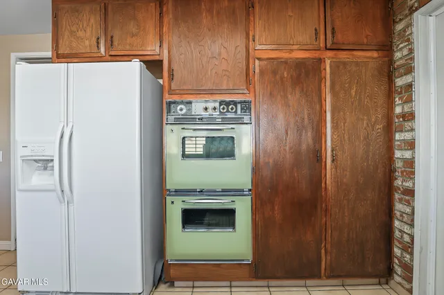 $500,000 | 43860 Fenner Avenue, Lancaster, CA 93536