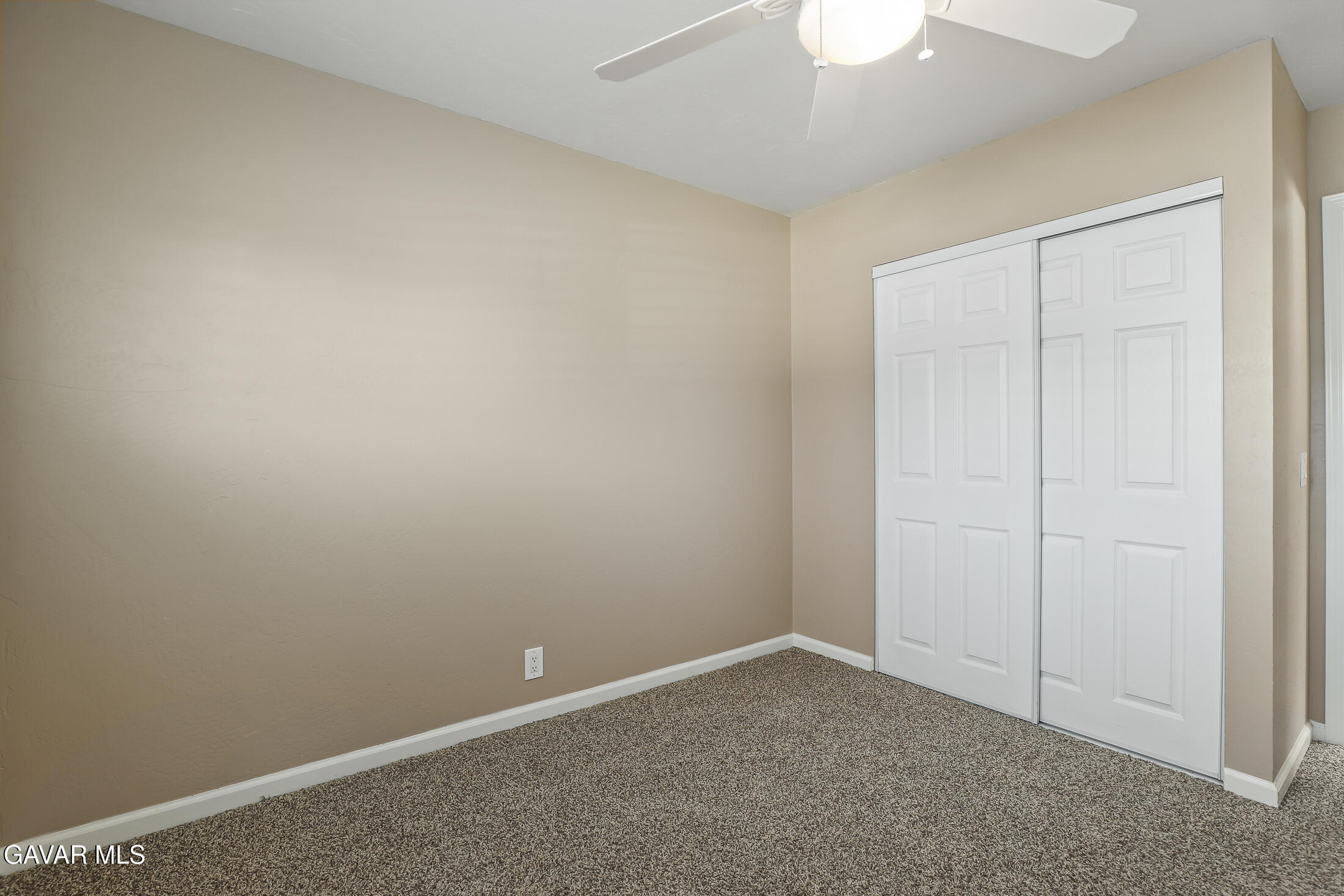 43860 Fenner Avenue Lancaster, CA 93536 - Photo 18 of 35 43860 Fenner Ave Lancaster_028