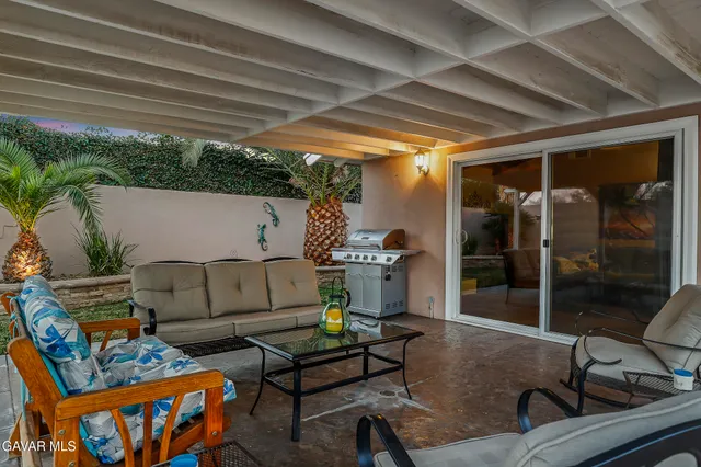 $500,000 | 43860 Fenner Avenue, Lancaster, CA 93536