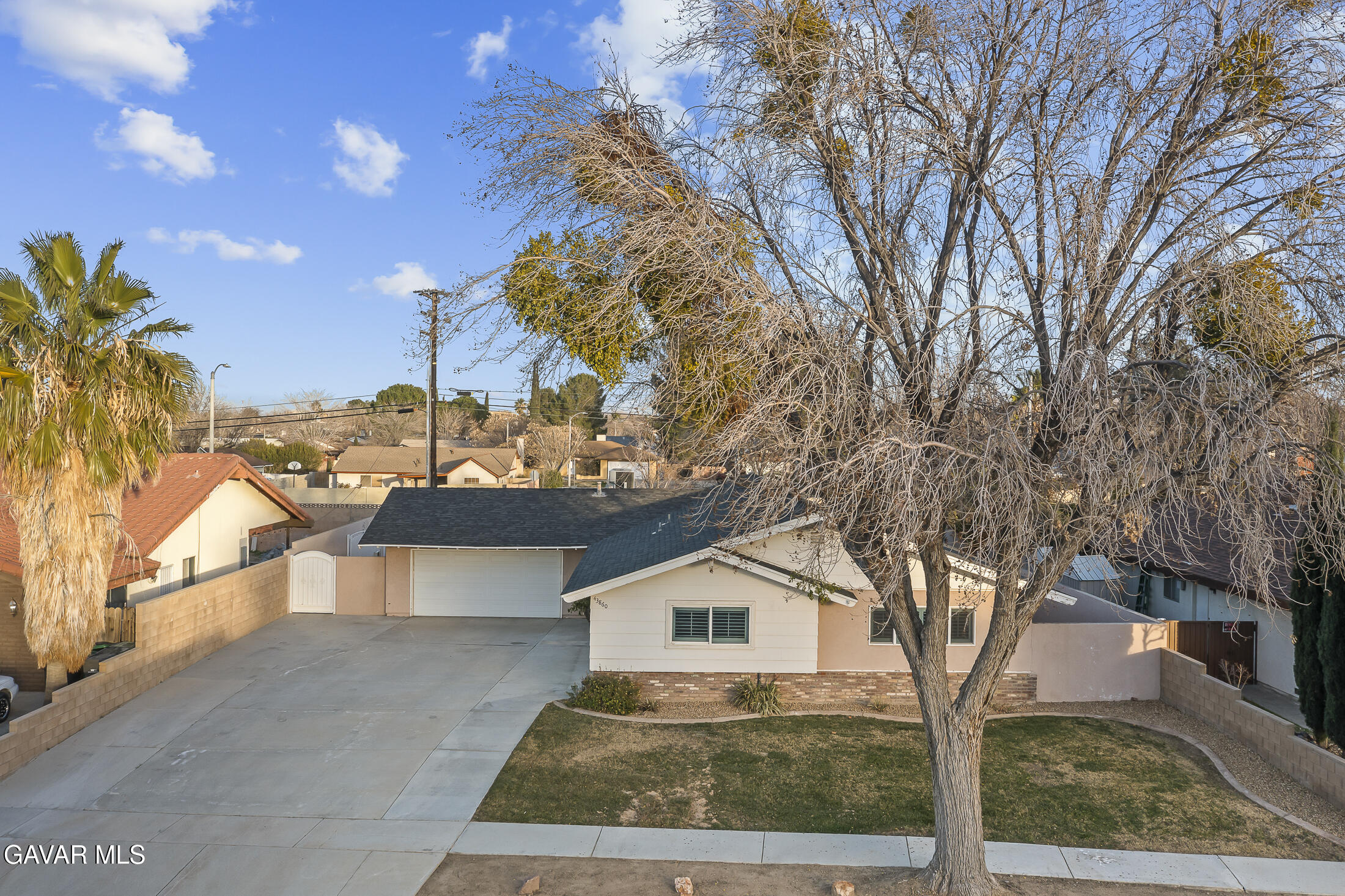 43860 Fenner Avenue Lancaster, CA 93536 - Photo 34 of 35 43860 Fenner Ave Lancaster_006