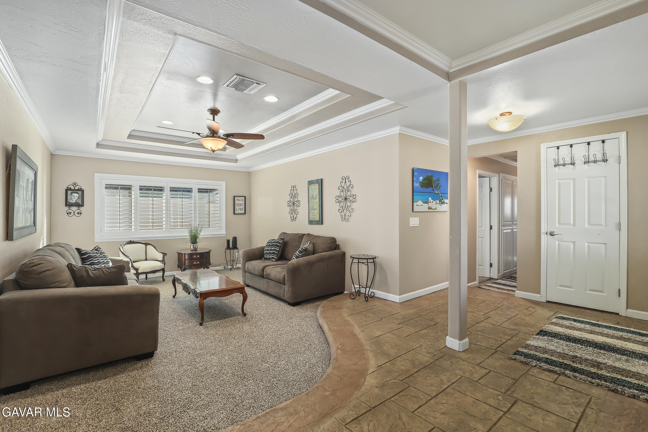 43860 Fenner Avenue Lancaster, CA 93536 - Photo 6 of 35 43860 Fenner Ave Lancaster_012