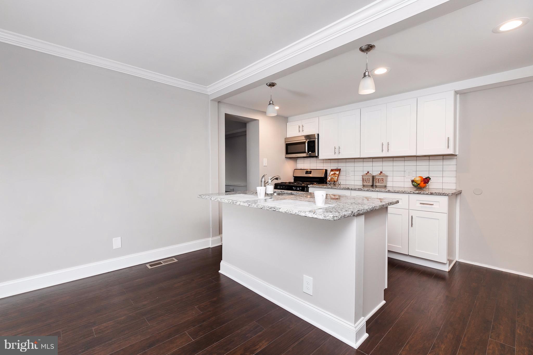 7433 Berkshire Road Baltimore, MD 21224 - Photo 5 of 21 Family Room