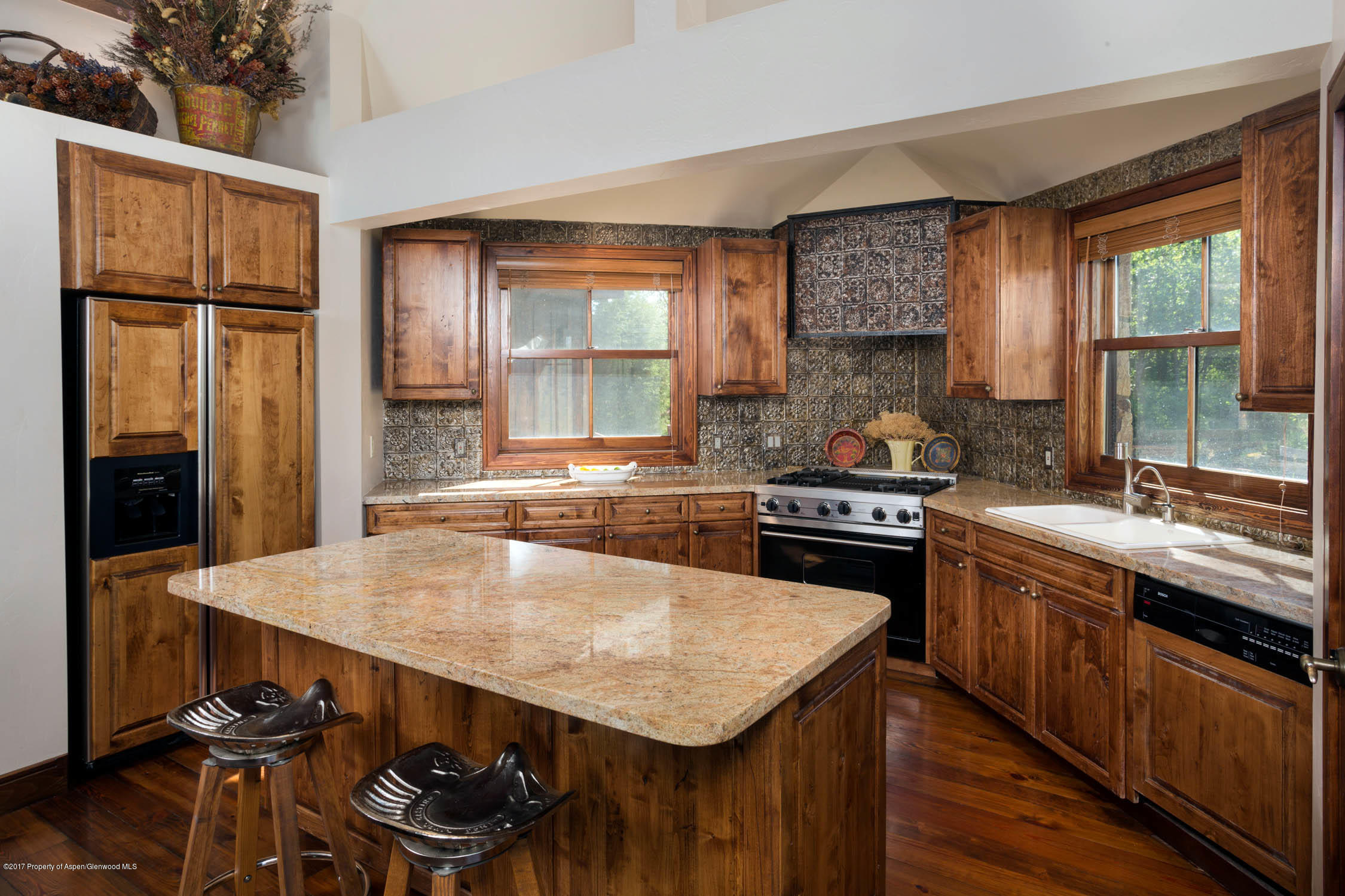 334 Monastery Cutoff Road Snowmass, CO 81654 - Photo 8 of 38 Kitchen