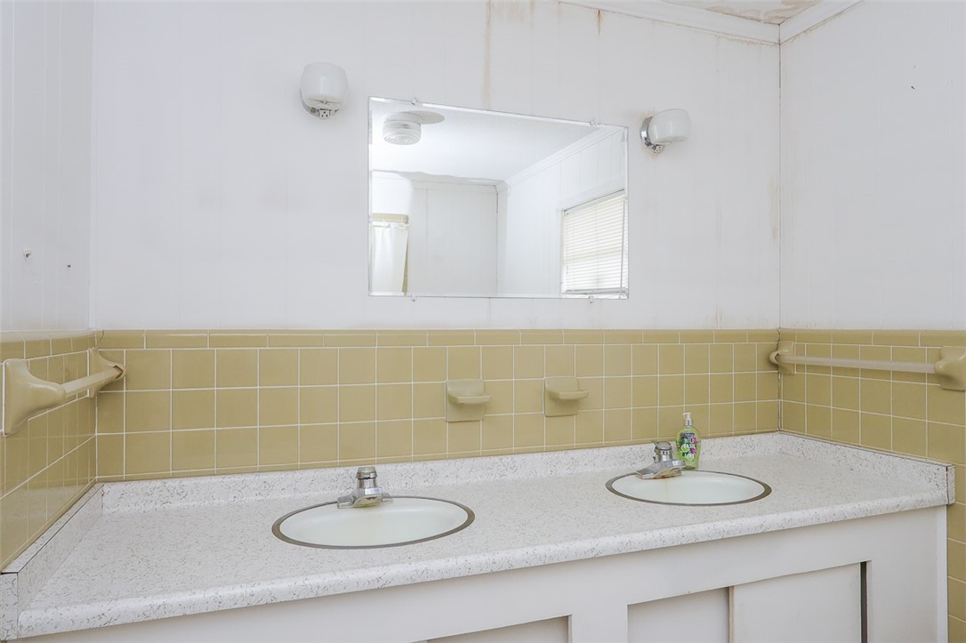 102 Giles Street Anderson, SC 29621 - Photo 13 of 31