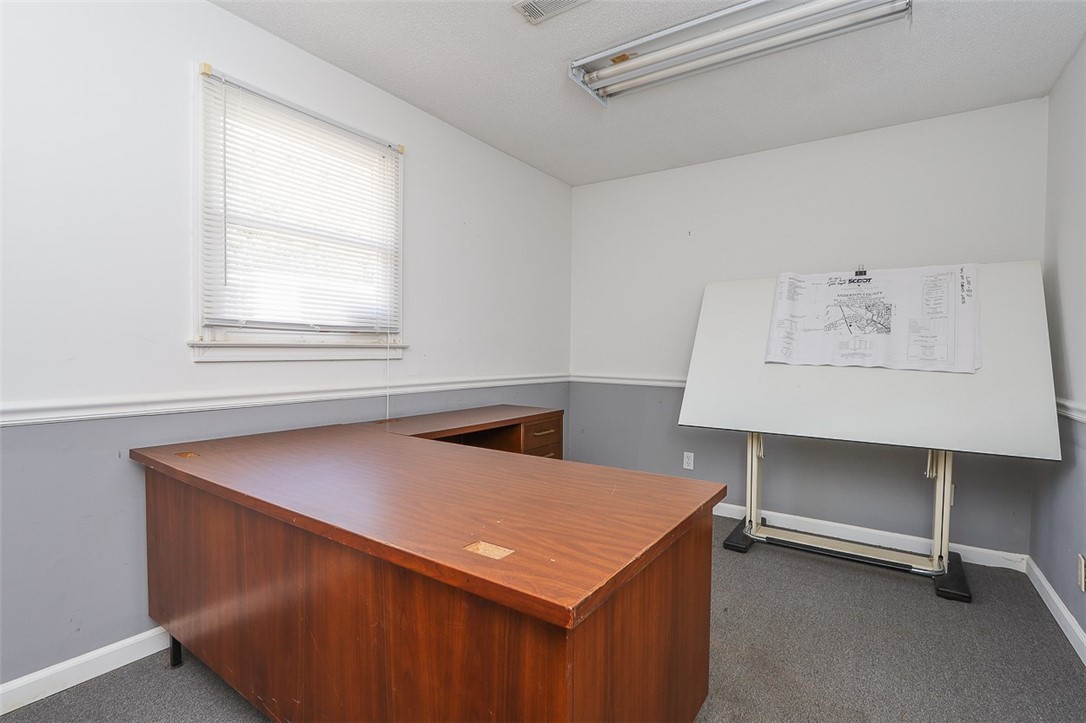 102 Giles Street Anderson, SC 29621 - Photo 15 of 31