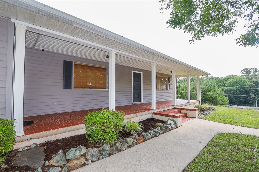 102 Giles Street Anderson, SC 29621 - Photo 5 of 31