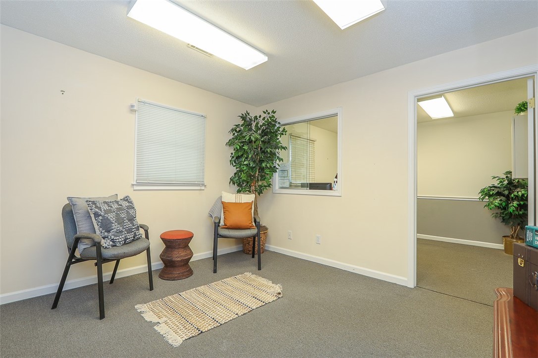 102 Giles Street Anderson, SC 29621 - Photo 7 of 31