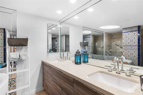 $399,995 | 2000 Towerside Terrace, Unit 311, Miami, FL 33138