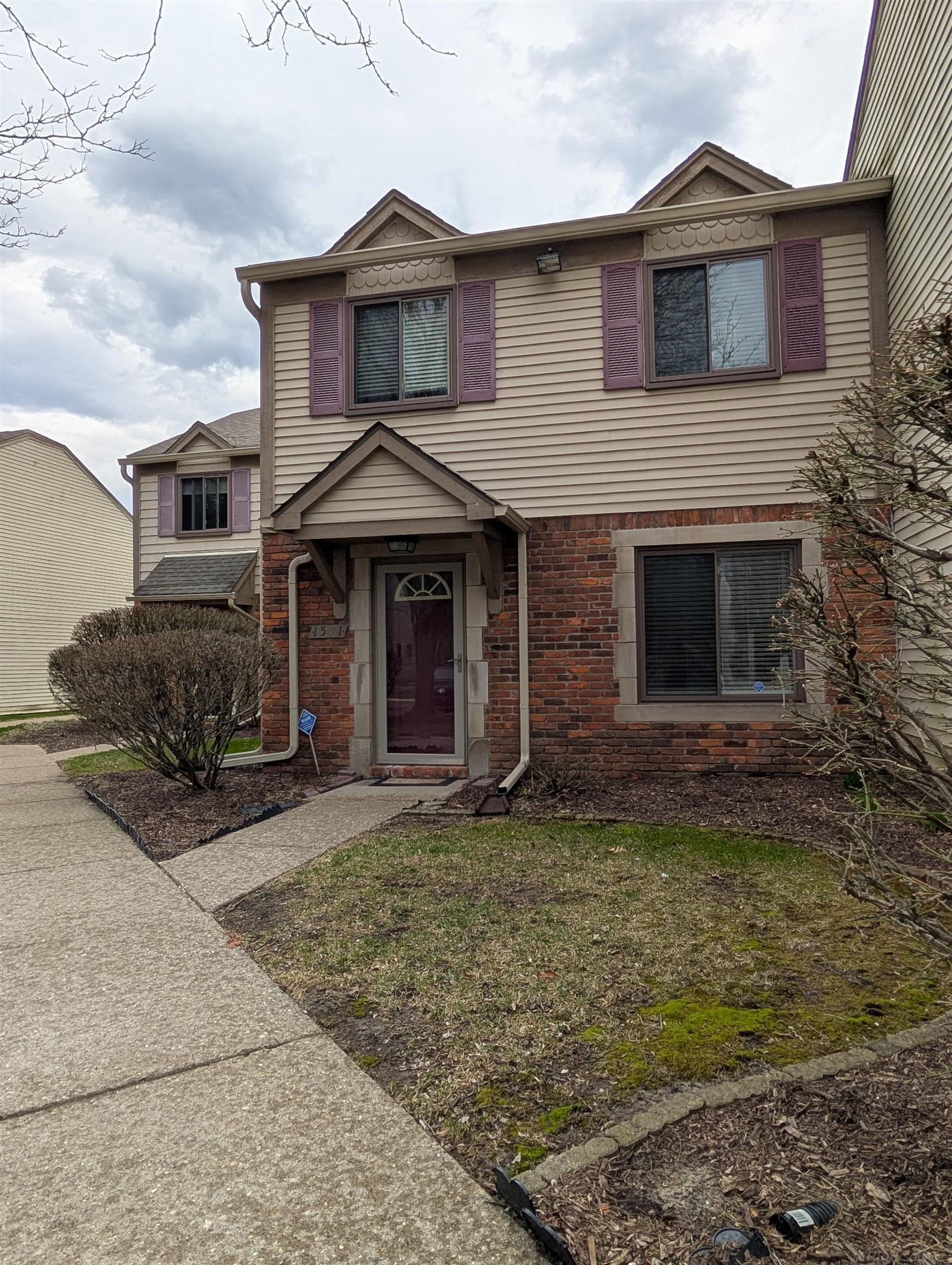 1571 Streamwood Court Rochester Hills, MI 48307 - Photo 1 of 17