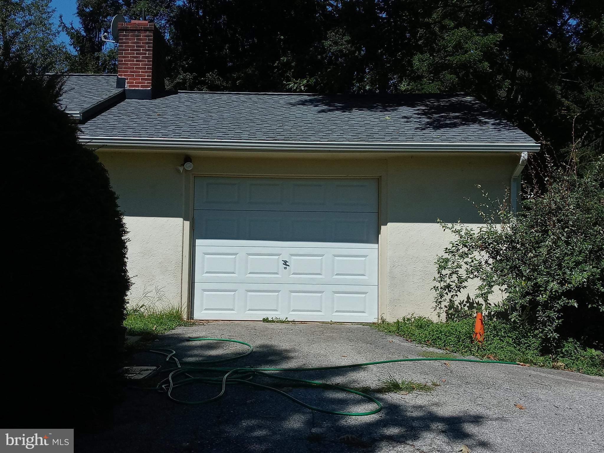 1069 Wawaset Road Kennett Square, PA 19348 - Photo 3 of 4 Garage 20'w x 22'd