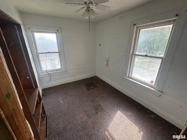 $40,000 | 705 Olive Street, Galesburg, IL 61401