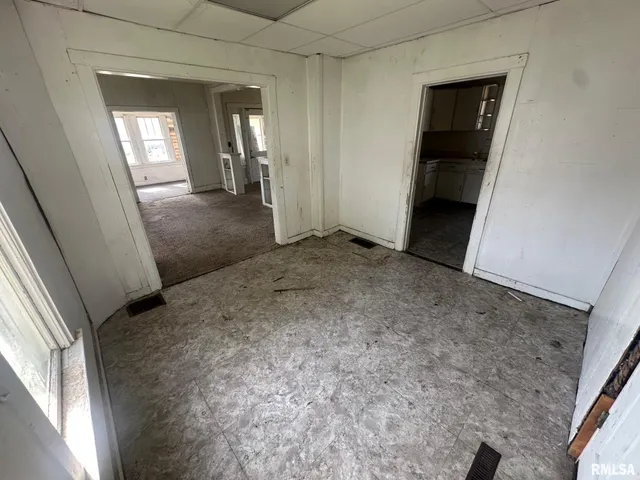 $40,000 | 705 Olive Street, Galesburg, IL 61401