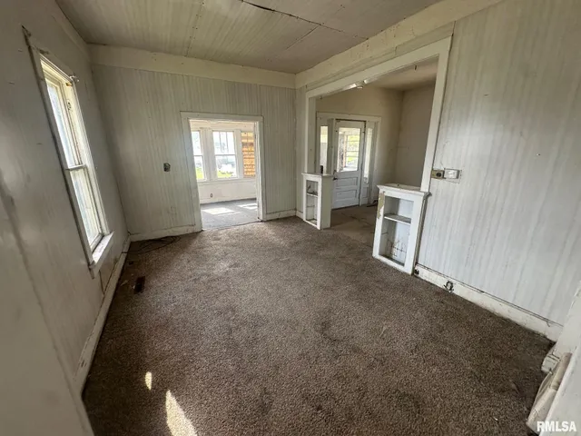 $40,000 | 705 Olive Street, Galesburg, IL 61401