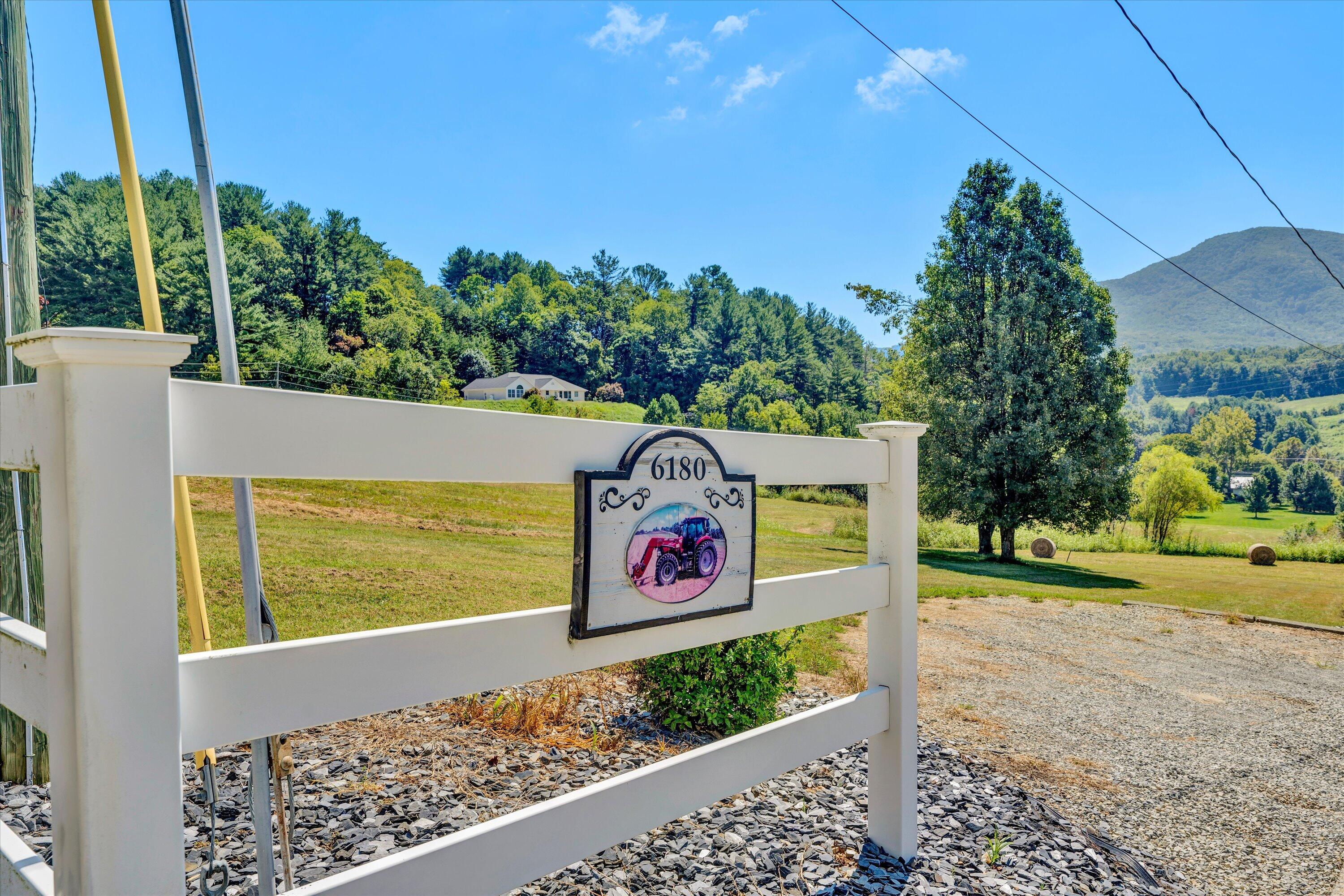 6180 Poage Valley Road Roanoke, VA 24018 - Photo 44 of 46 44-DSC01308