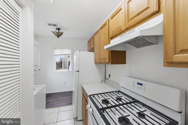 $1,250 | 506 Eastern Avenue Northeast, Unit 202, Washington, DC 20019