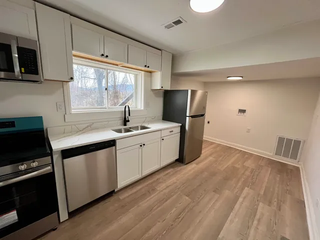 $1,250 | 500 Ridge Street, Unit B, Charlottesville, VA 22902