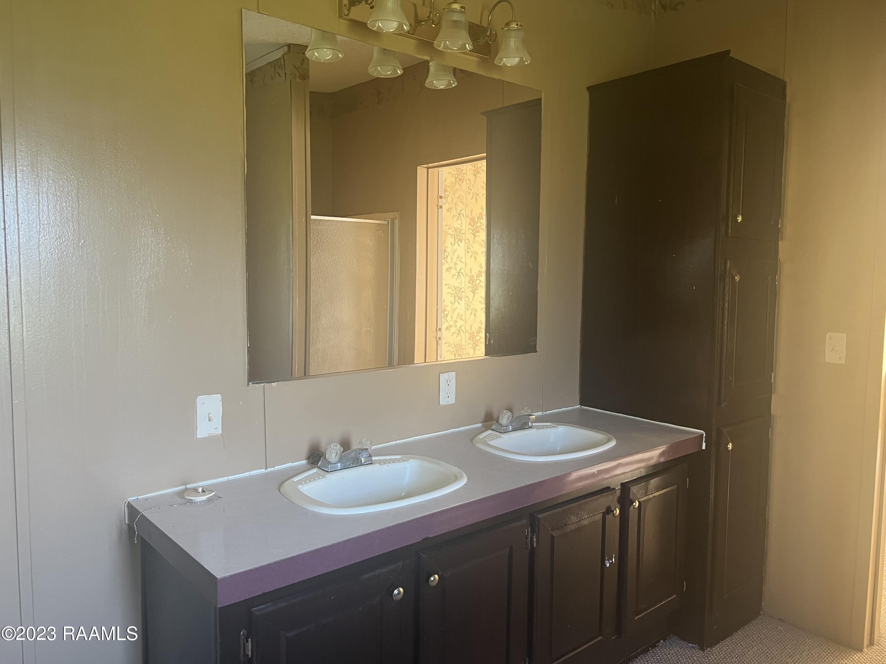 206 Bayou Teche Subdivision Road Opelousas, LA 70570 - Photo 6 of 9 Master bath