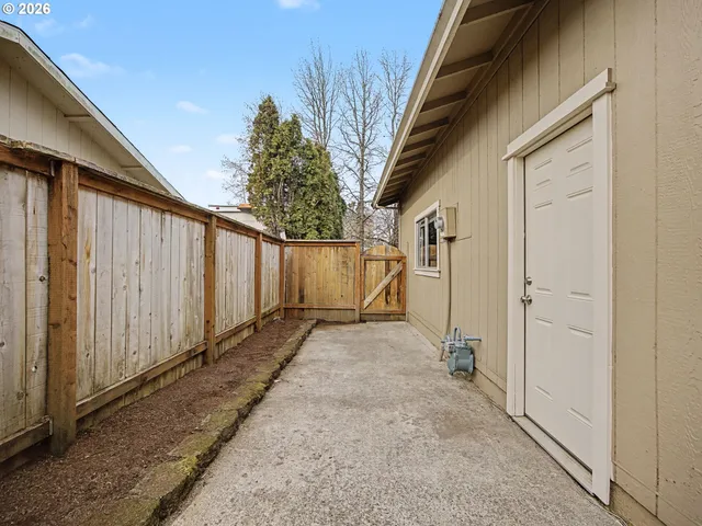 $415,000 | 18052 Seaman Avenue, Sandy, OR 97055