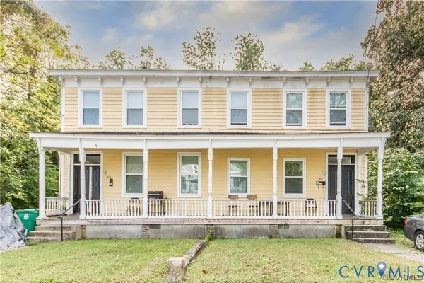 $1,300 | 814 West High Street, Petersburg, VA 23803