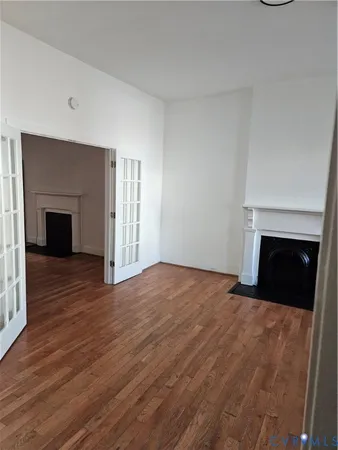 $1,300 | 814 West High Street, Petersburg, VA 23803