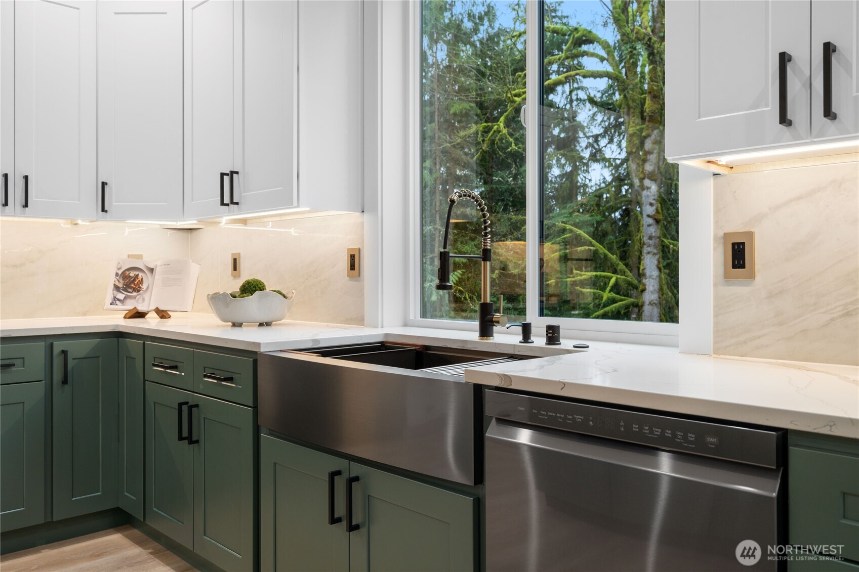 17317 22nd Street Northeast Snohomish, WA 98290 - Photo 9 of 40