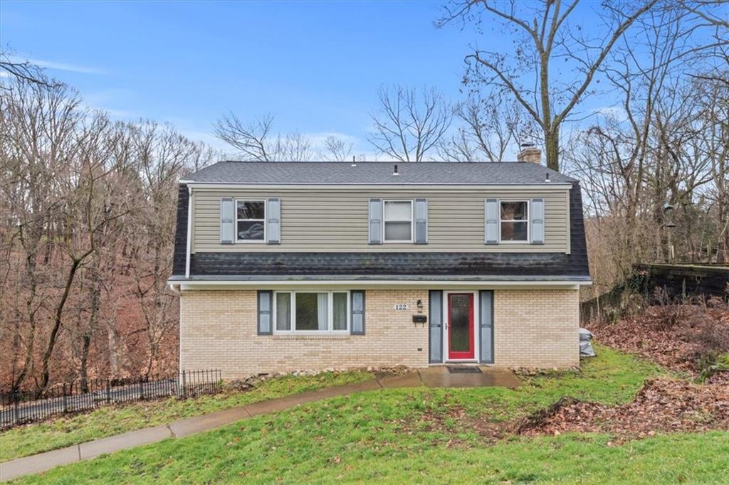 122 Harding Road Pittsburgh, PA 15229 - Photo 1 of 25 Gallery Image 1