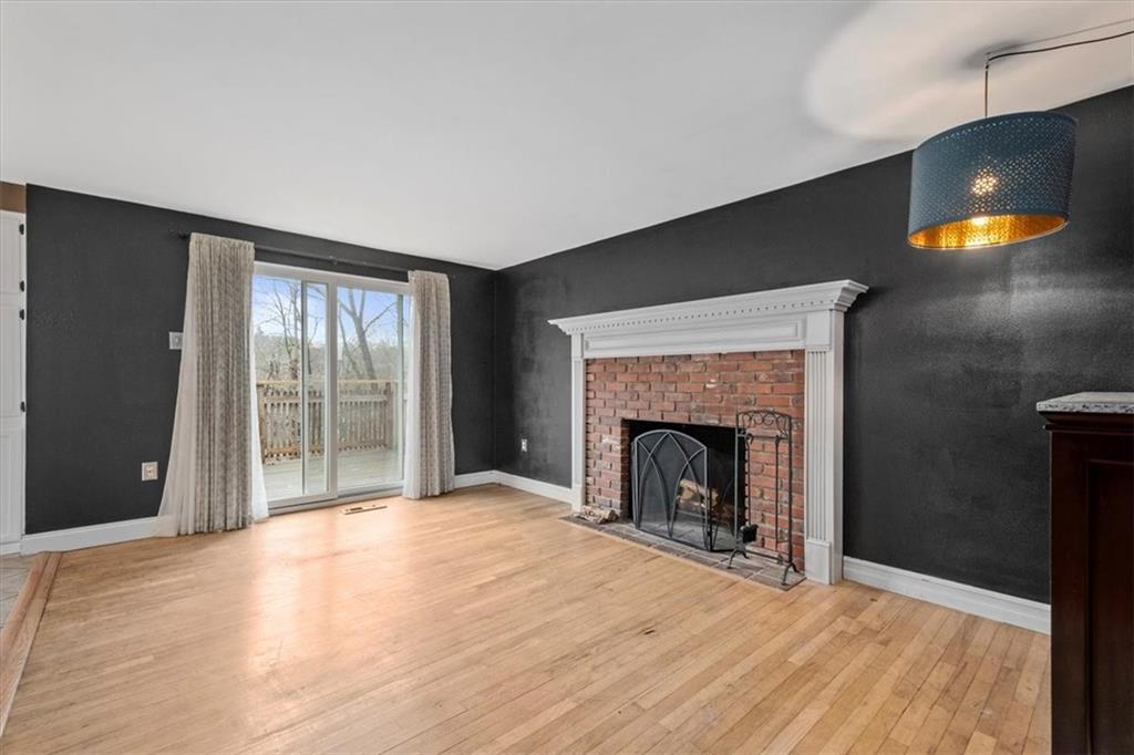 122 Harding Road Pittsburgh, PA 15229 - Photo 12 of 25 Gallery Image 12