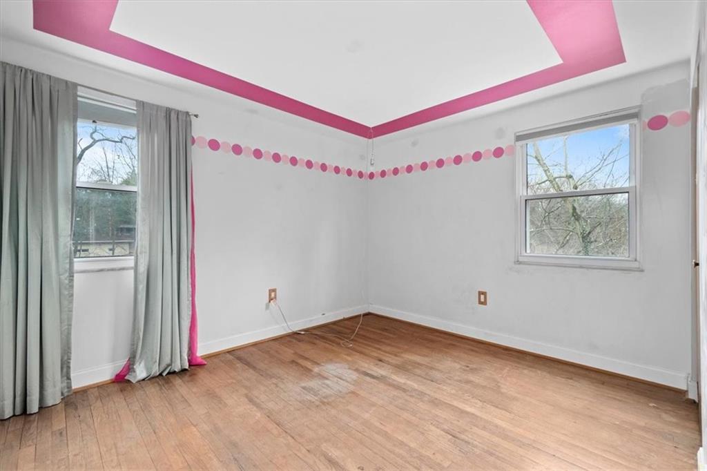 122 Harding Road Pittsburgh, PA 15229 - Photo 20 of 25 Gallery Image 20
