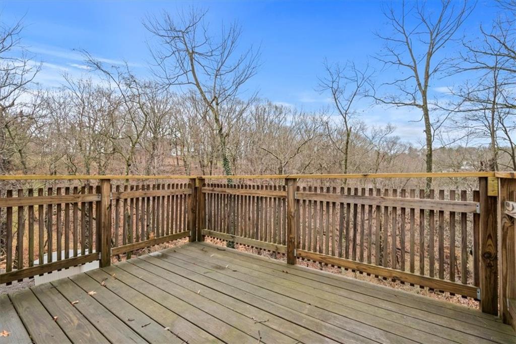122 Harding Road Pittsburgh, PA 15229 - Photo 21 of 25 Gallery Image 21