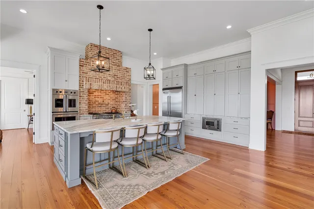 $3,950,000 | 100 Keowee Club Road, Townville, SC 29689