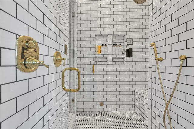 $3,950,000 | 100 Keowee Club Road, Townville, SC 29689