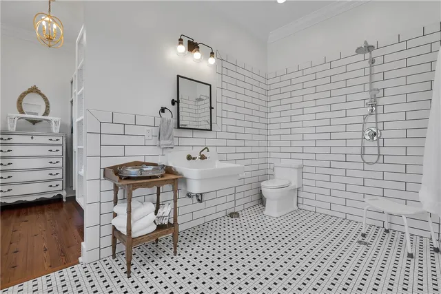 $3,950,000 | 100 Keowee Club Road, Townville, SC 29689