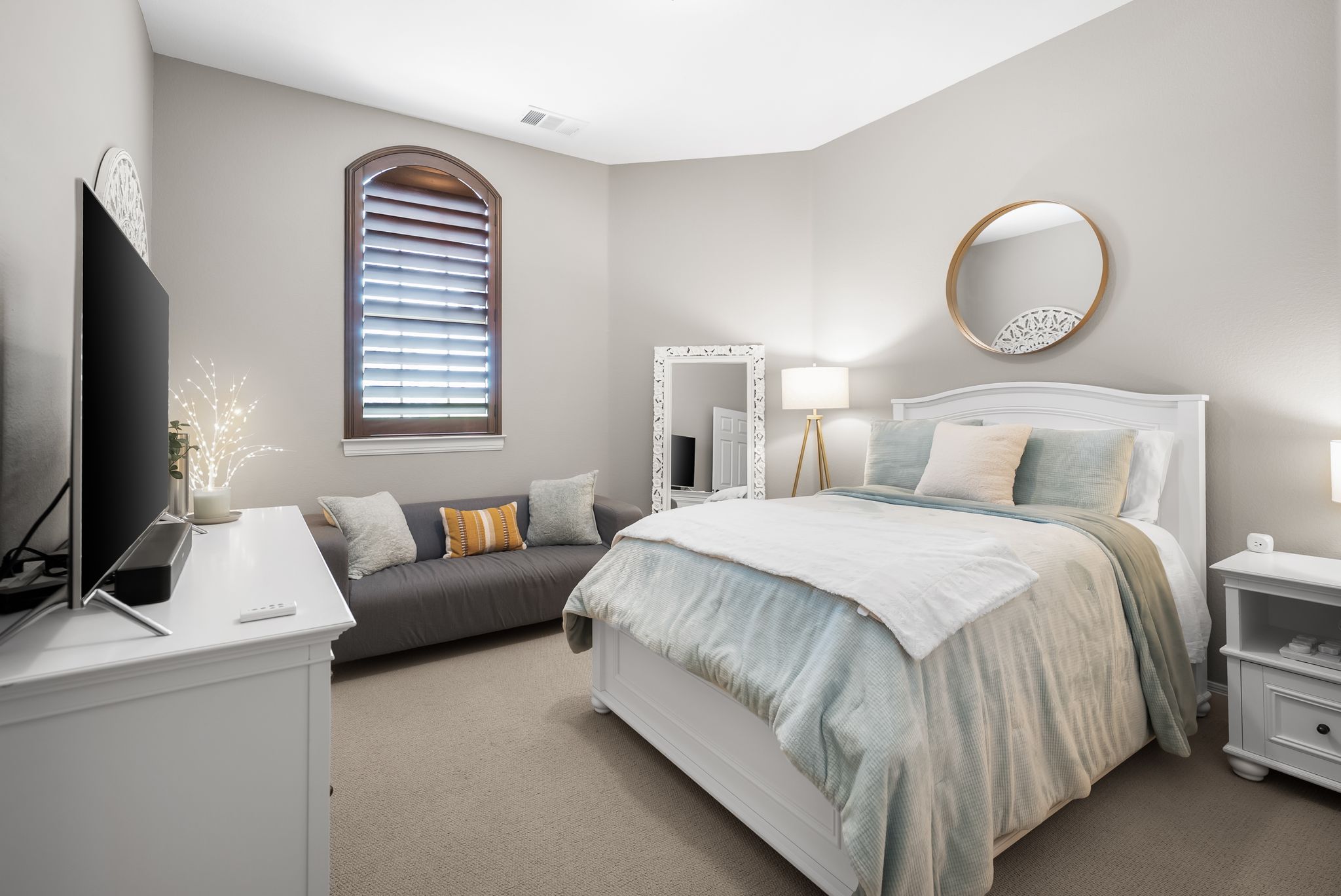 208 SANTALUZ Lane Austin, TX 78732 - Photo 24 of 40