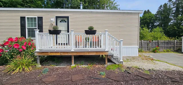 $224,900 | 8 Barksdale Avenue, Londonderry, NH 03053