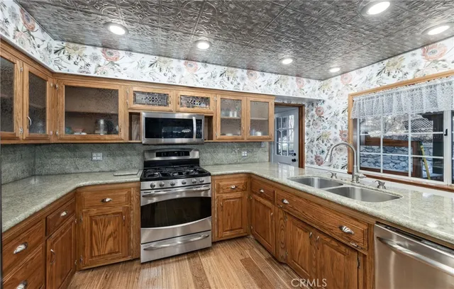 $699,000 | 41208 Valley Of The Falls Drive, Forest Falls, CA 92339