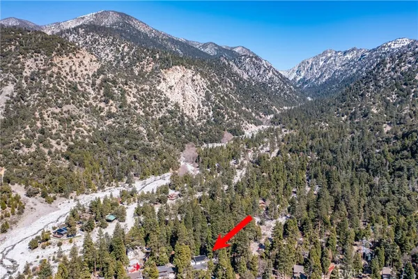 $695,000 | 41208 Valley Of The Falls Drive, Forest Falls, CA 92339