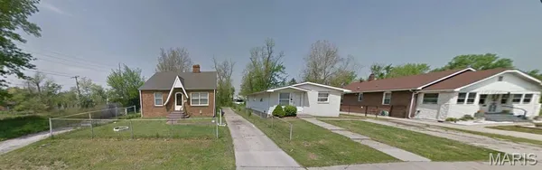 $29,900 | 775 North 39th Street, East St. Louis, IL 62205
