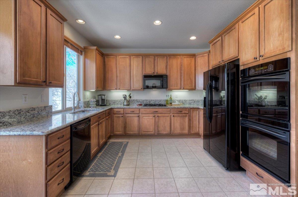 550 Magistrate Court Reno, NV 89521 - Photo 8 of 28 Photo 8