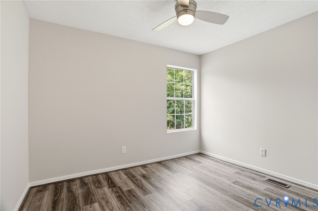 14221 Bermuda Point Court Chester, VA 23836 - Photo 30 of 47