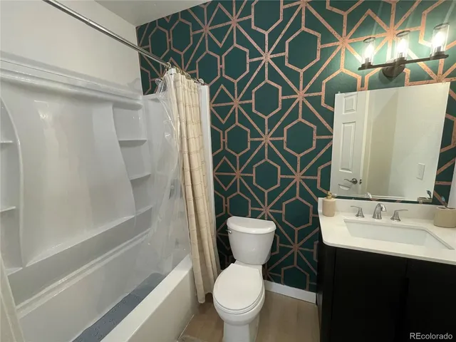 $1,645 | 21346 East 53rd Place, Unit B, Denver, CO 80249