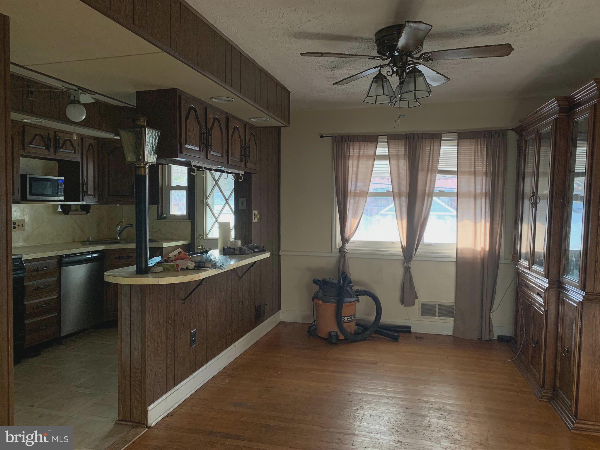 426 Scarsdale Road Baltimore, MD 21224 - Photo 4 of 13 Gallery Image 4