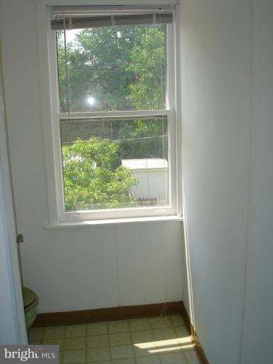 2934 Keswick Road Baltimore, MD 21211 - Photo 1 of 30 Bath