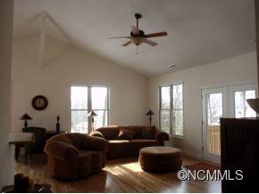 143 Sharon Ridge Court Fairview, NC 28730 - Photo 7 of 24 Gallery Image 7