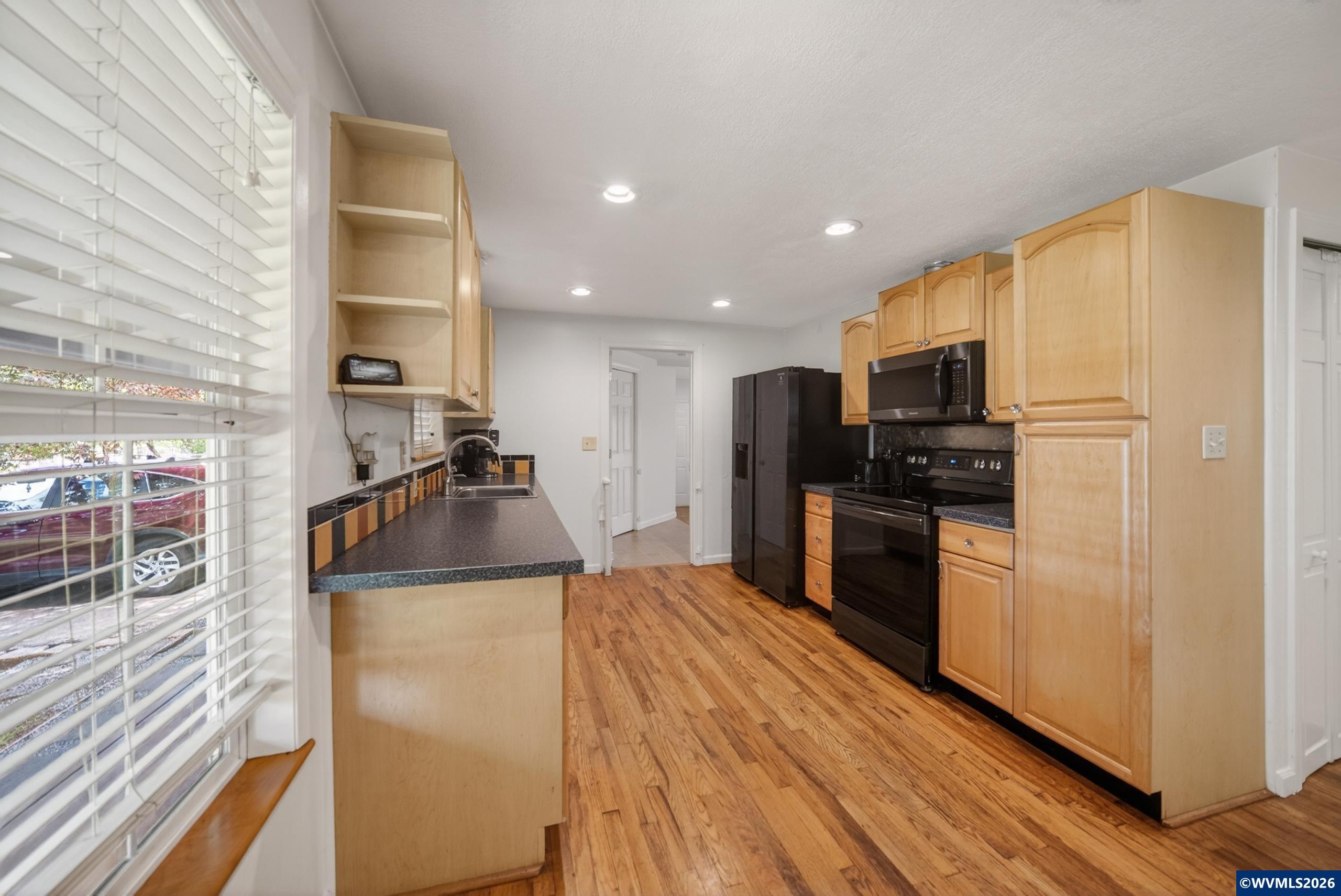 1530 Boone Road Southeast Salem, OR 97306 - Photo 8 of 26 Gallery Image 8
